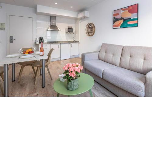 Awesome apartment in Lloret de Mar with 1 Bedrooms and WiFi