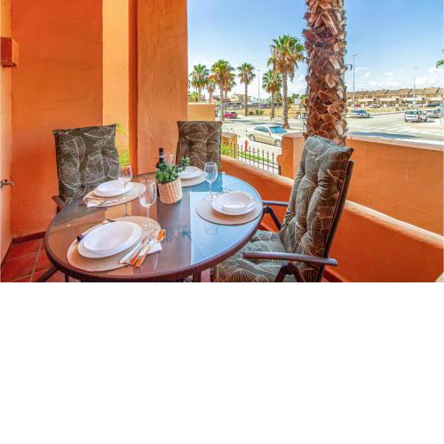 Awesome Apartment In Los Alcazares With Outdoor Swimming Pool, Wifi And Swimming Pool