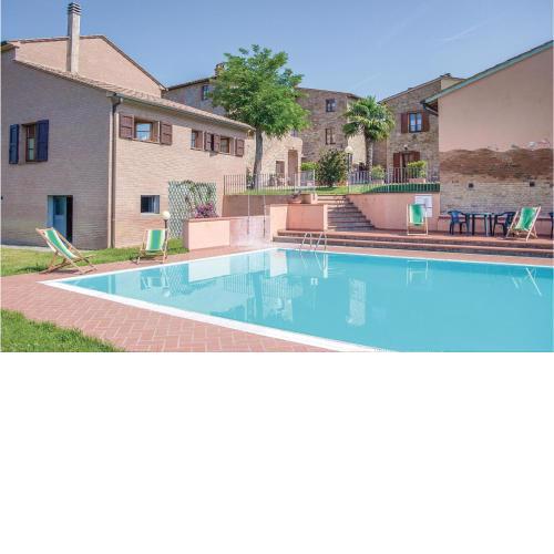Awesome apartment in Montaione FI with 2 Bedrooms and Outdoor swimming pool