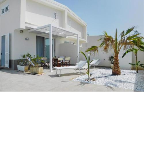 Awesome apartment in Noto with WiFi, 1 Bedrooms and Jacuzzi