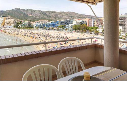 Awesome Apartment In Oropesa Del Mar With 3 Bedrooms, Wifi And Outdoor Swimming Pool