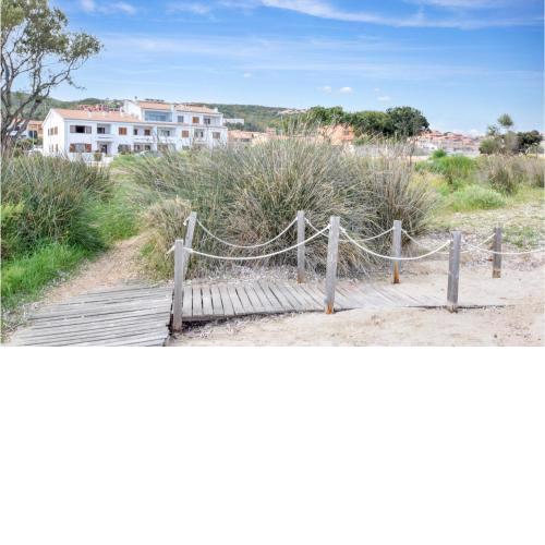 Awesome apartment in Palau with 3 Bedrooms