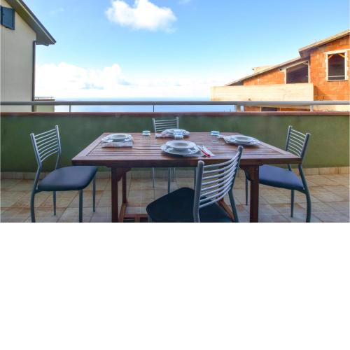 Awesome apartment in Piraino with 2 Bedrooms