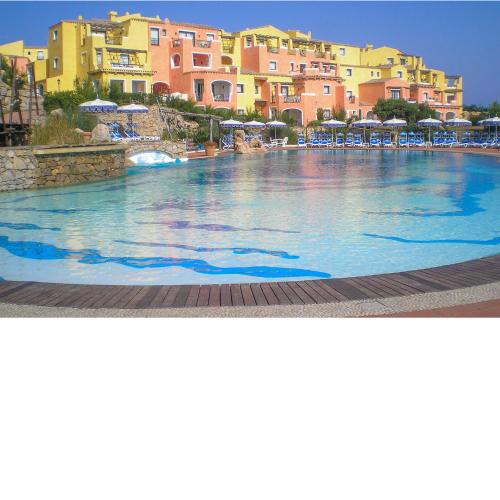 Awesome apartment in Punta de su Torrione with Outdoor swimming pool and 1 Bedrooms