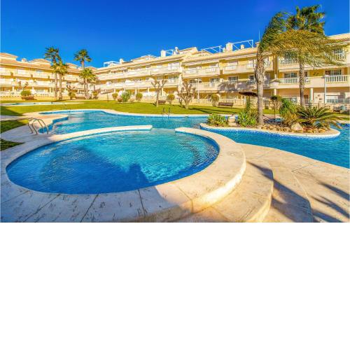 Awesome apartment in Santa Pola with Outdoor swimming pool and 2 Bedrooms