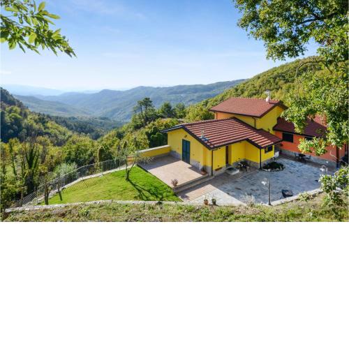 Awesome apartment in Sasseta Zignago with WiFi