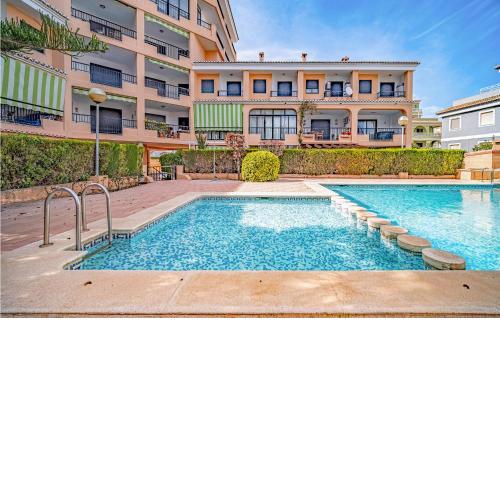 Awesome Apartment In Sueca With Outdoor Swimming Pool, Wifi And 3 Bedrooms