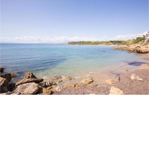 Awesome apartment in Torre Melissa with 1 Bedrooms and WiFi