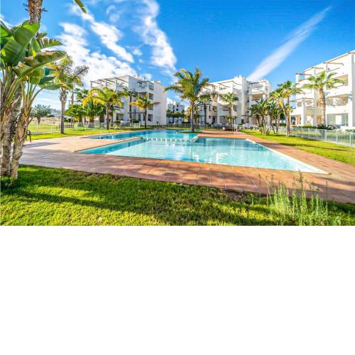 Awesome apartment in Torre Pacheco with Outdoor swimming pool, WiFi and 2 Bedrooms