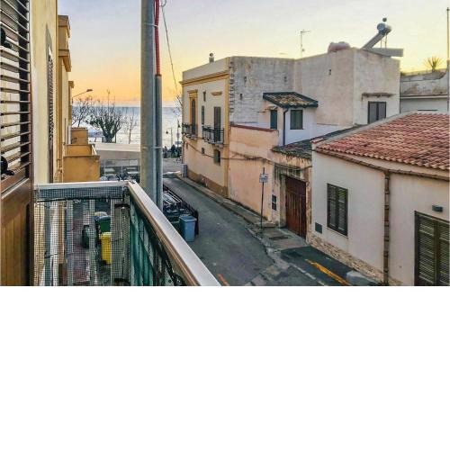 Awesome apartment in Torretta Granitola with 2 Bedrooms