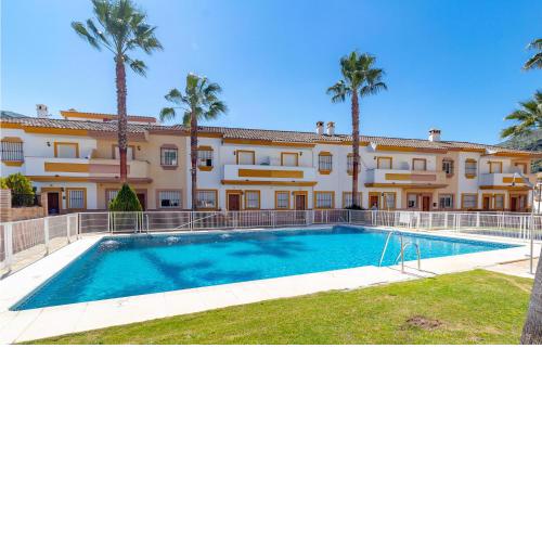 Awesome home in Benaojn with 3 Bedrooms and Outdoor swimming pool