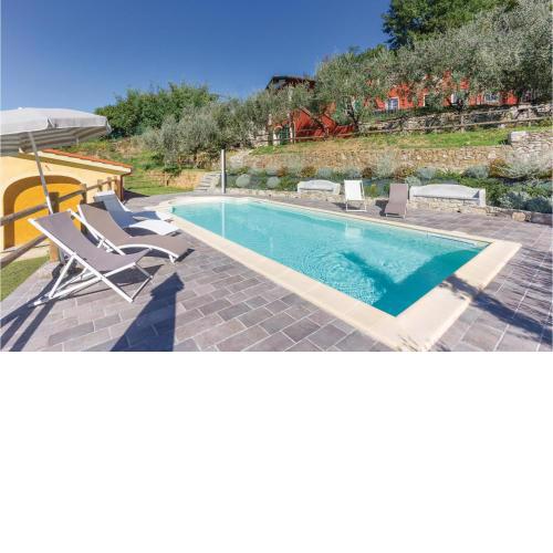 Awesome home in Camaiore LU with 3 Bedrooms, WiFi and Outdoor swimming pool