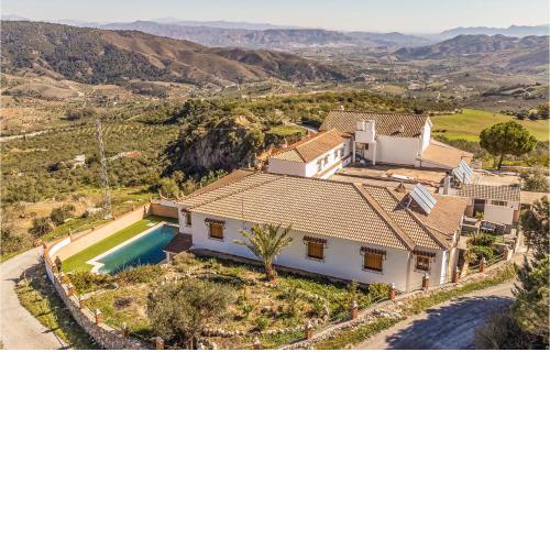 Awesome Home In Casarabonela With Wifi, 2 Bedrooms And Outdoor Swimming Pool