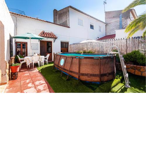 Awesome home in Cuevas del Campo with 2 Bedrooms and WiFi