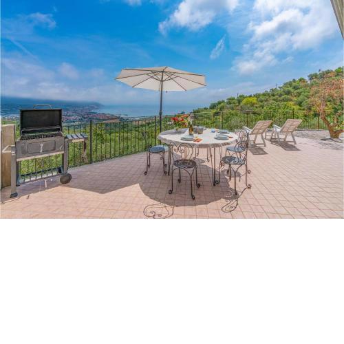 Awesome home in Diano Marina with 1 Bedrooms, WiFi and Jacuzzi