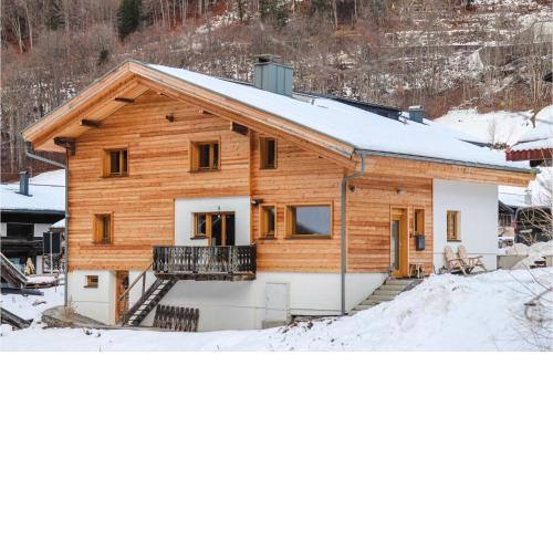 Awesome home in Klösterle am Arlberg with 4 Bedrooms, Sauna and WiFi