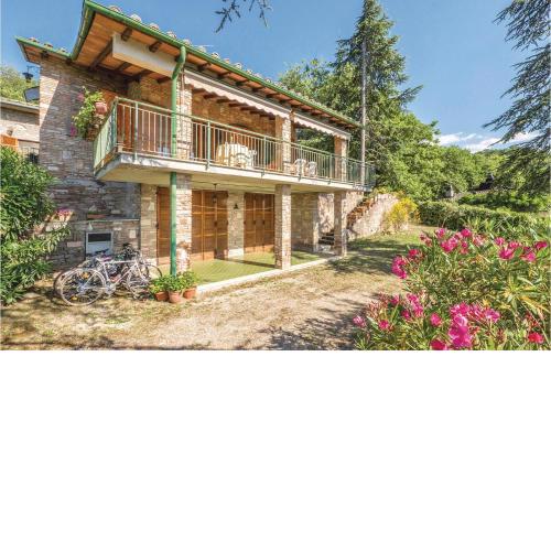 Awesome home in Magione -PG- with 4 Bedrooms and WiFi