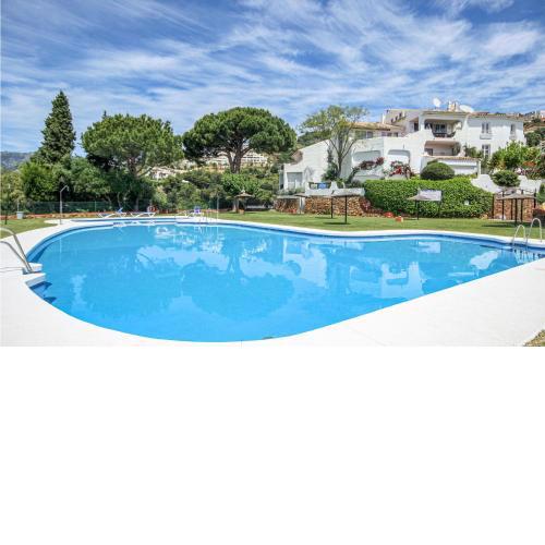 Awesome home in Marbella with 3 Bedrooms, Outdoor swimming pool and Swimming pool