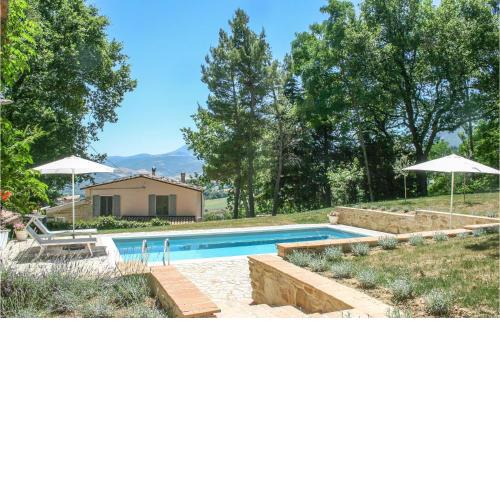 Awesome Home In Mergo With Wifi, 4 Bedrooms And Outdoor Swimming Pool