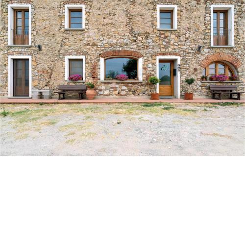 Awesome home in Monsummano Terme with WiFi and 4 Bedrooms