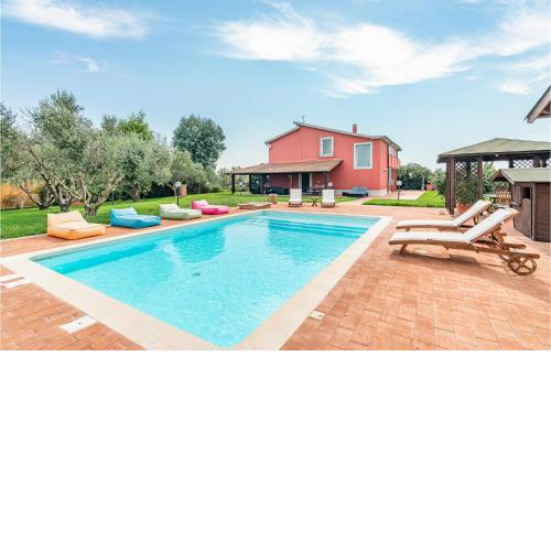 Awesome Home In Montalto Di Castro With 4 Bedrooms, Wifi And Private Swimming Pool
