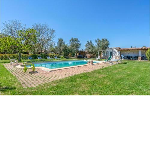 Awesome home in Montalto di Castro with Outdoor swimming pool, WiFi and 7 Bedrooms