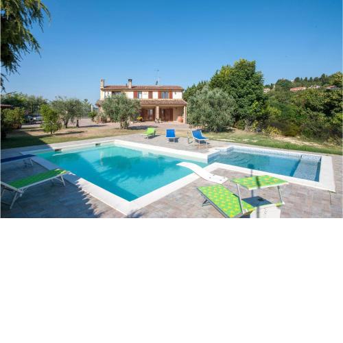 Awesome Home In Monteccicardo With 4 Bedrooms, Wifi And Outdoor Swimming Pool