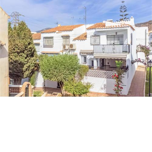 Awesome home in Nerja with Outdoor swimming pool, WiFi and 3 Bedrooms