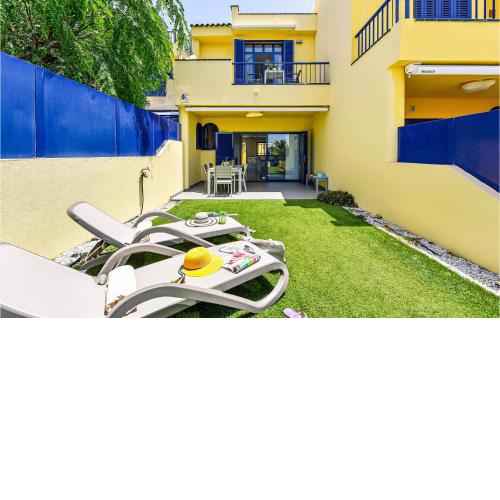 Awesome home in San Bartolom de Tiraj with 2 Bedrooms, WiFi and Outdoor swimming pool