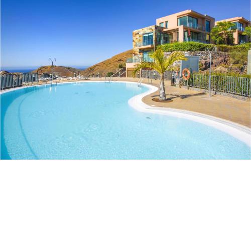 Awesome Home In San Bartolome De Tiraj With 3 Bedrooms, Outdoor Swimming Pool And Swimming Pool