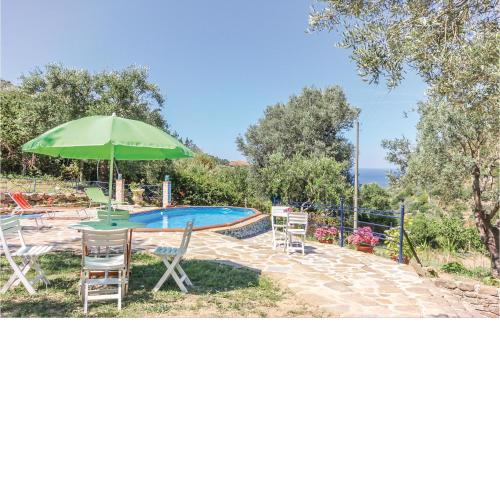 Awesome home in S,Mauro Cilento -SA- with 4 Bedrooms, Private swimming pool and Outdoor swimming pool