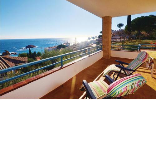 Awesome home in Tossa de Mar with 4 Bedrooms and WiFi