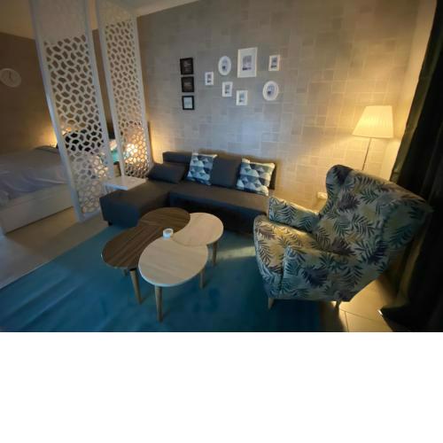 Awesome Pool View Studio in Al Dau Heights