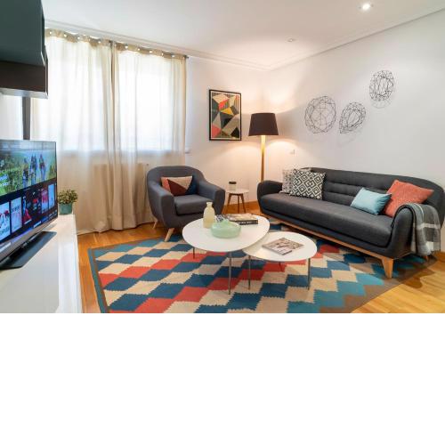 Ayala Apartment by Flatsweethome