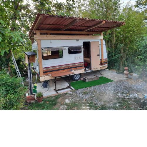 Azienda del Lupo - Caravan mit Ambiente