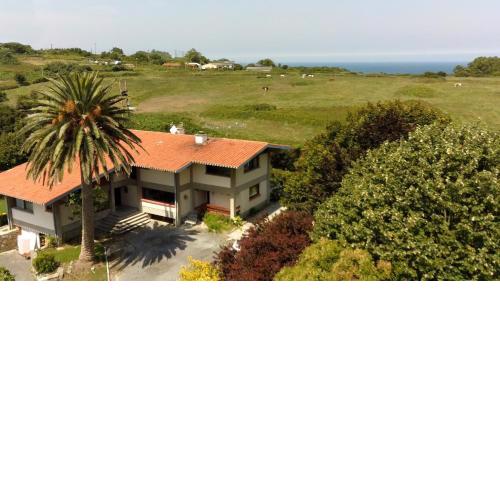 Azkorri Beach House