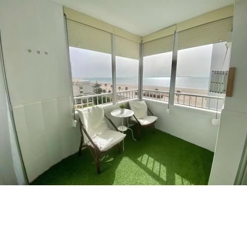 Azvalia - Valdelagrana beach experience Piscina y parking gratis