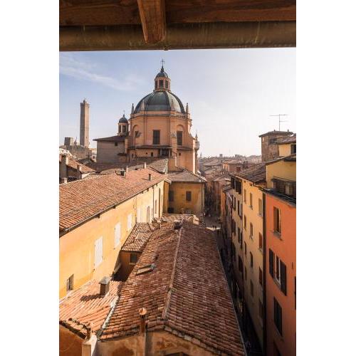 Azzoguidi Apartment