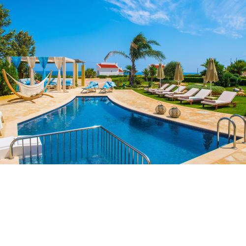 Azzuro Villa with private pool by Estia