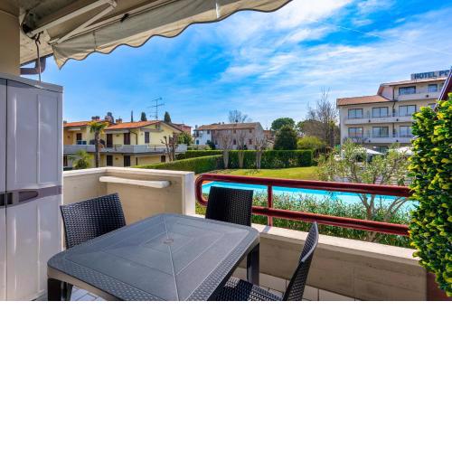 Azzurra Suite - monolocale con piscina e WiFi