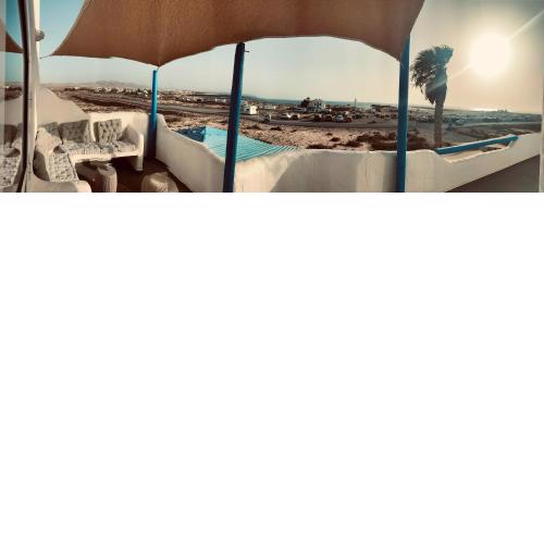 Azzurro house