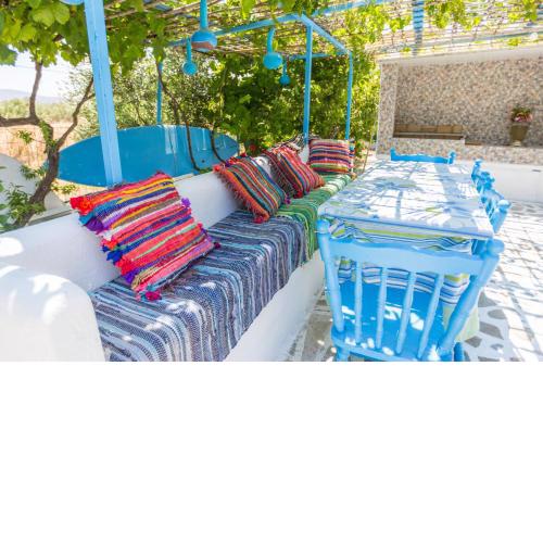 Azzurro Naxos, Azzurro I - Azzurro II - Azzurro III