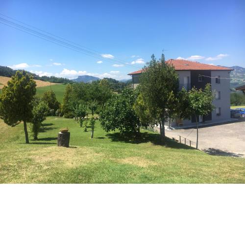 B & B Pratopiano