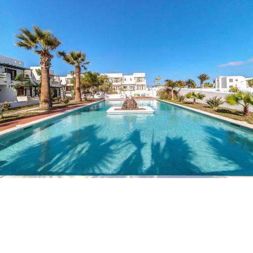 B13-Dúplex luminoso+ piscina a 150 m del mar