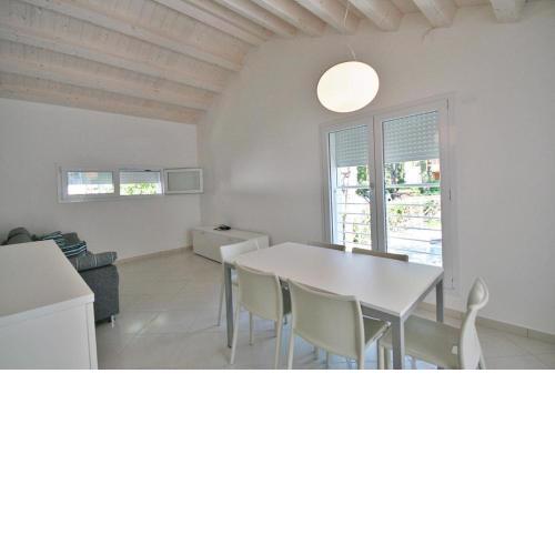 BA - Carla Apartments - Modern Apartments -