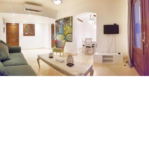 Babel Apartments
