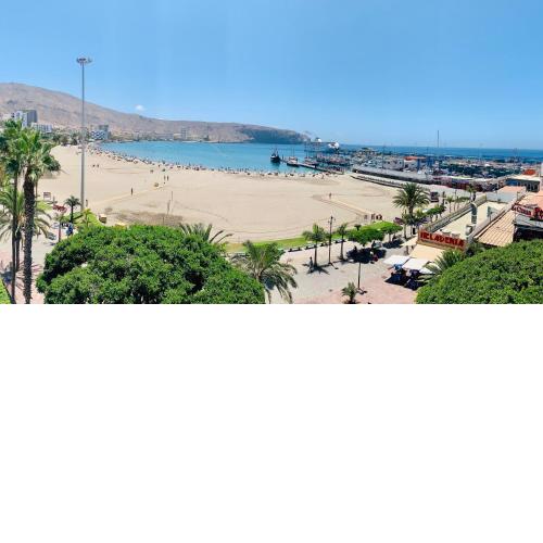 Bahia Colon