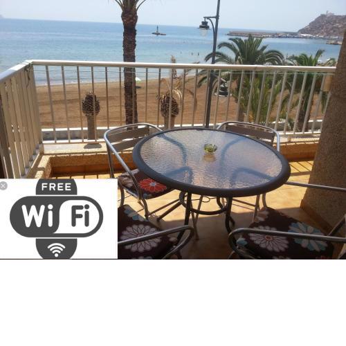 BAHIA MAZARRON apartamento en primera linea playa