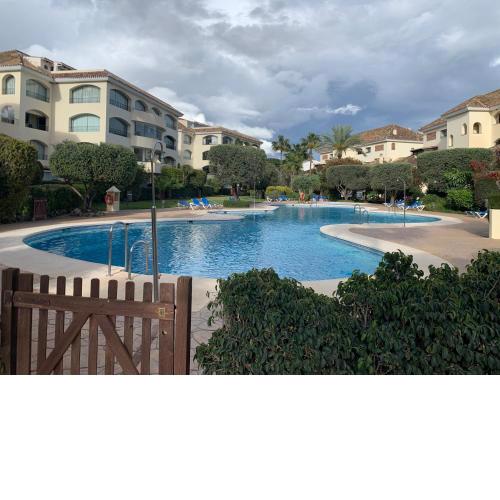 Bahía visitahermosa ( Bahía de Marbella )