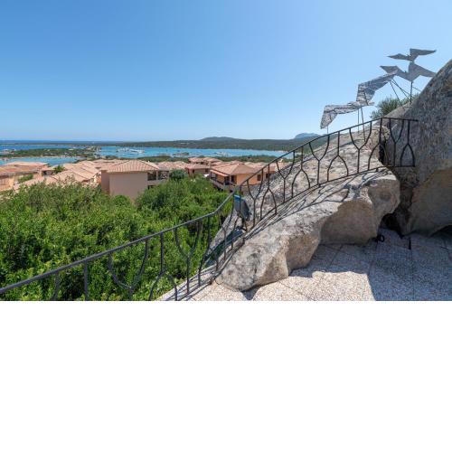 Baia de Bahas Residence